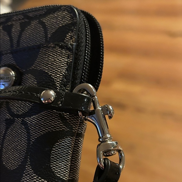 Coach Black and Cream Patterned Wristlet - Picture 5 of 5